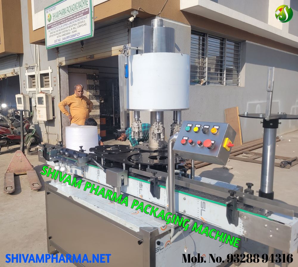 The bottle infeed and star wheel system of the RTC-8